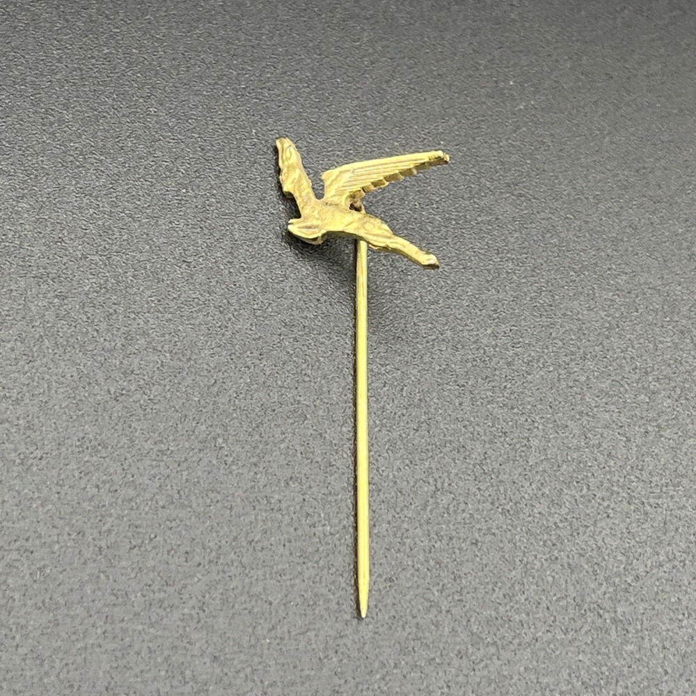 Vintage 1995 South African Airways Logo Springbok Antelope Gold Tone Stick Pin